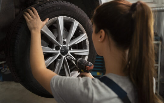 ford ecosport tyre size